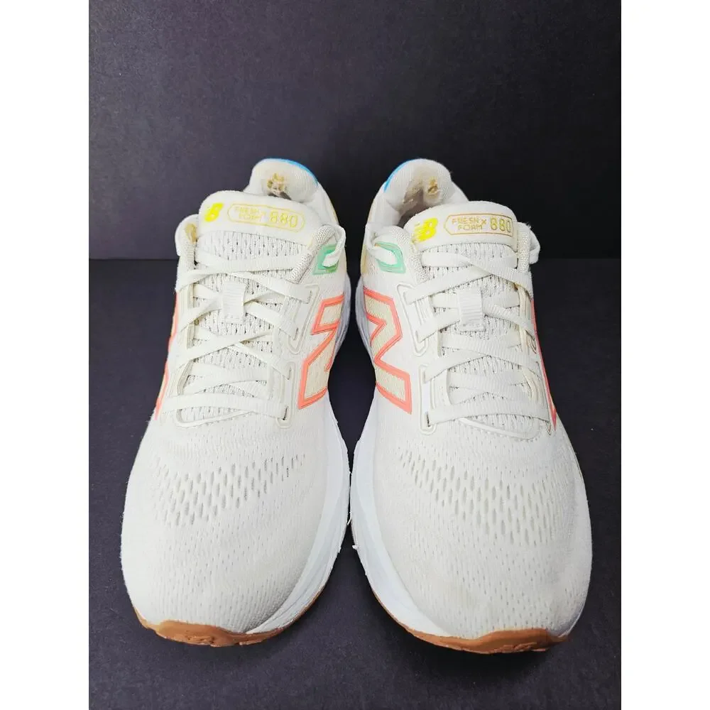 New balance Women 7.5 Comfy footwear